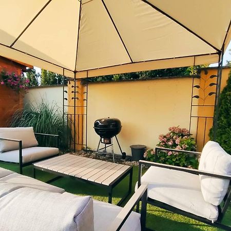 Apartmány na kolonádě Lednice Esterno foto